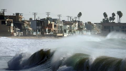 Al menos 8 de cada 10 hispanos en EE.UU. dicen que combatir el cambio climático mundial es una de sus principales preocupaciones.